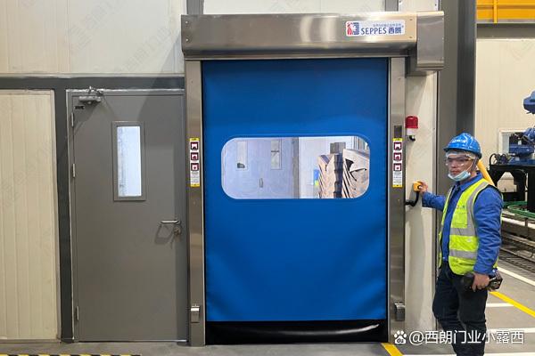 原料藥生產(chǎn)車間快速卷簾門插圖1 原料藥生產(chǎn)車間快速卷簾門插圖1