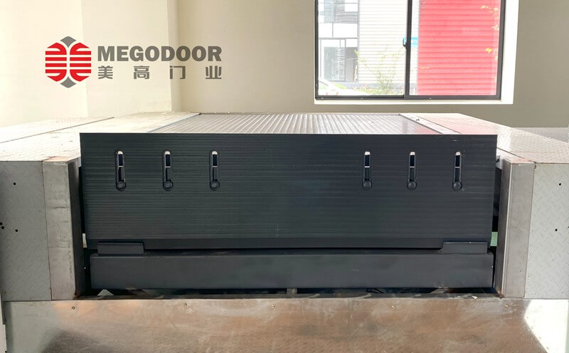 淮安物流出貨電動裝卸平臺：高效智能的月臺解決方案插圖1